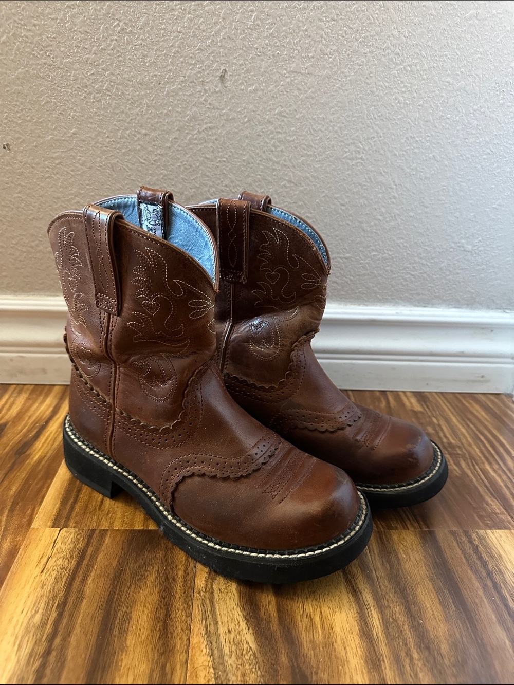 Ariat Fatbaby Brown Leather Heart Western Cowboy Boots 9